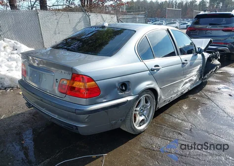 2004 BMW 330I z USA, uszkodzony, nr VIN WBAEV53454KM33629